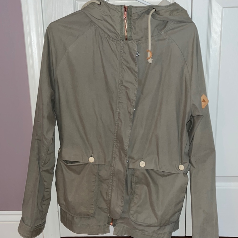 Women Burton ski/snowboarding jacket